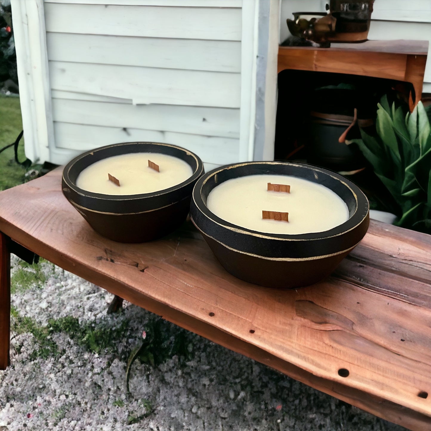 Round Black Farmhouse Dough Bowl Candle