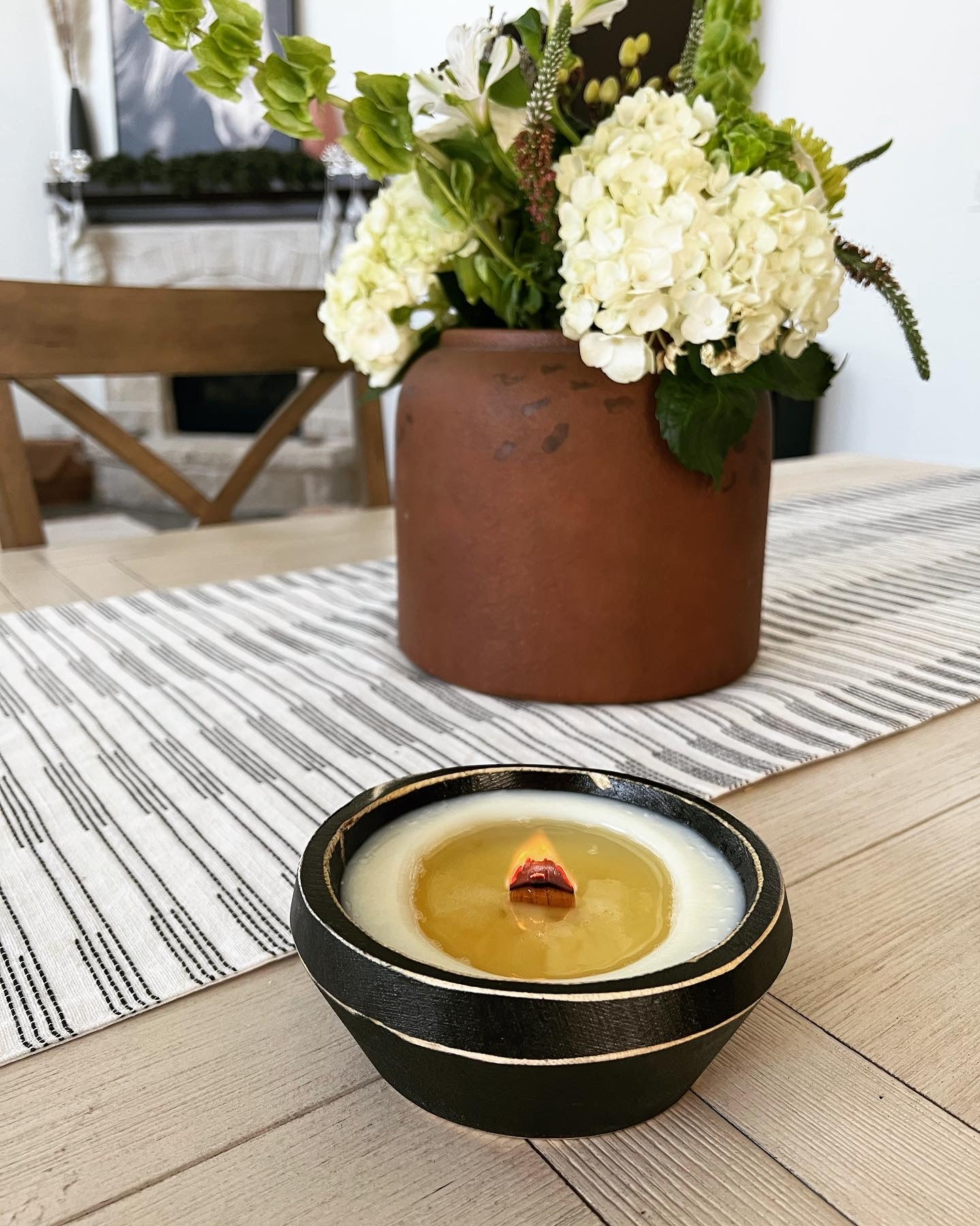 Round Black Farmhouse Dough Bowl Candle