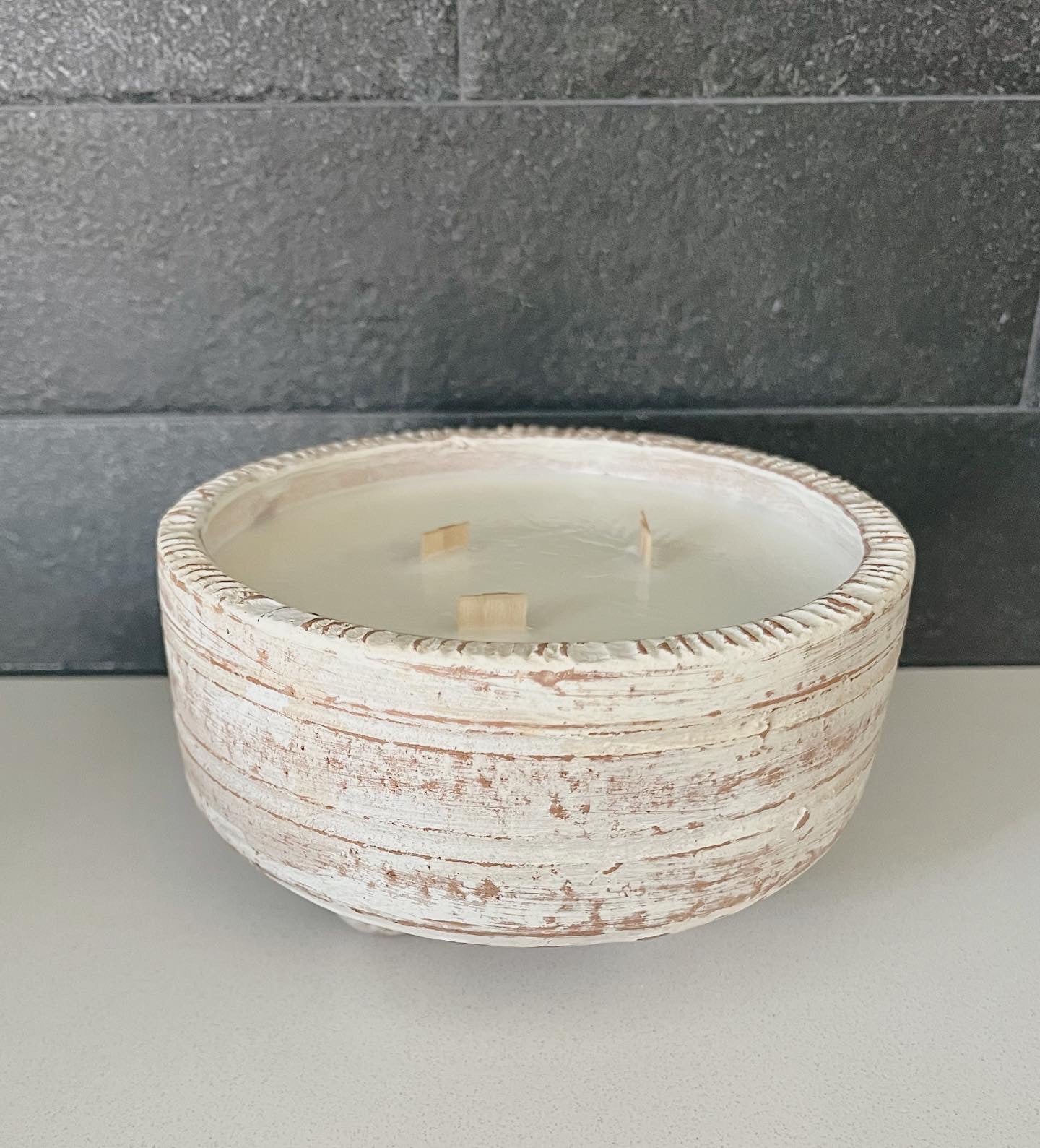 White Clay Pattern Bowl Candle